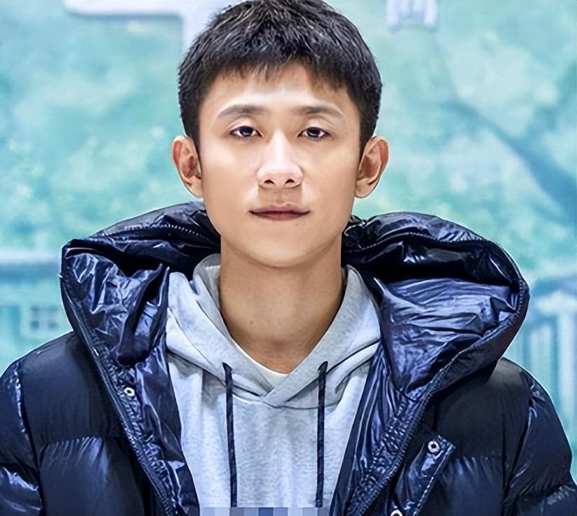 张一山黑料缠身事件_张一山李沁恋情曝光_国内明星黑料,